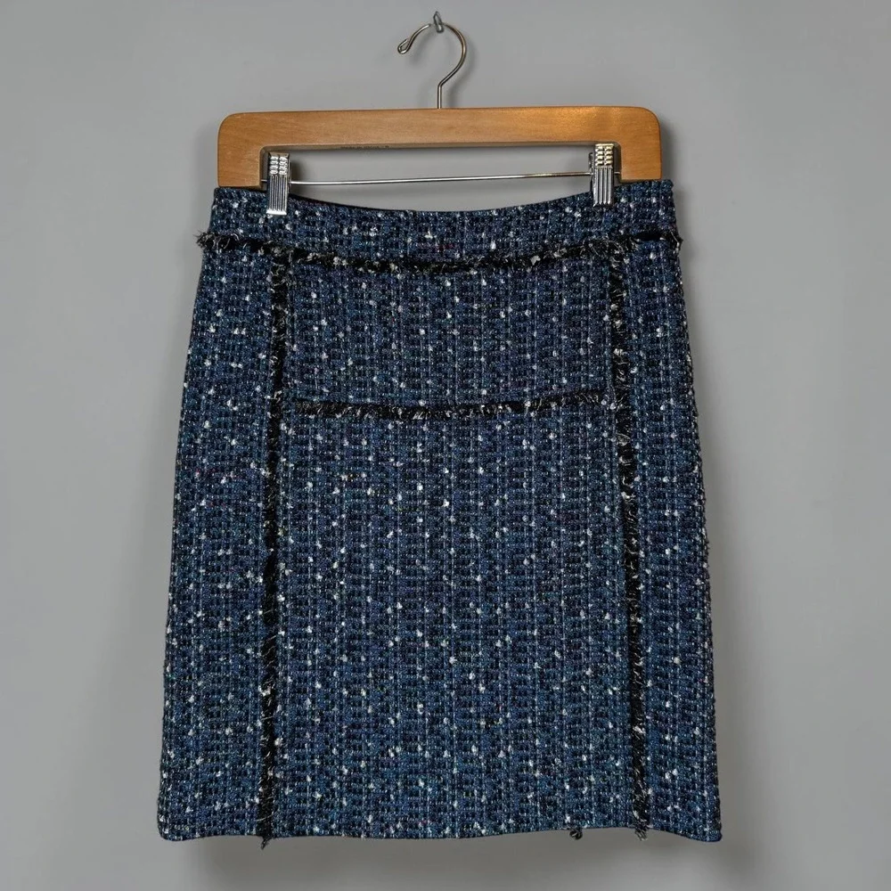 Tory Burch Tweed Pencil Skirt Blue Fringe‎ Trim Knee Length Wool Blend size 4